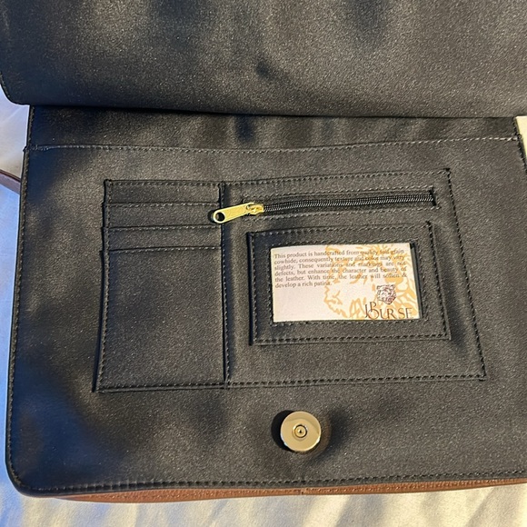 JP Ourse Leather Traveler Bag New without tags - Picture 2 of 4